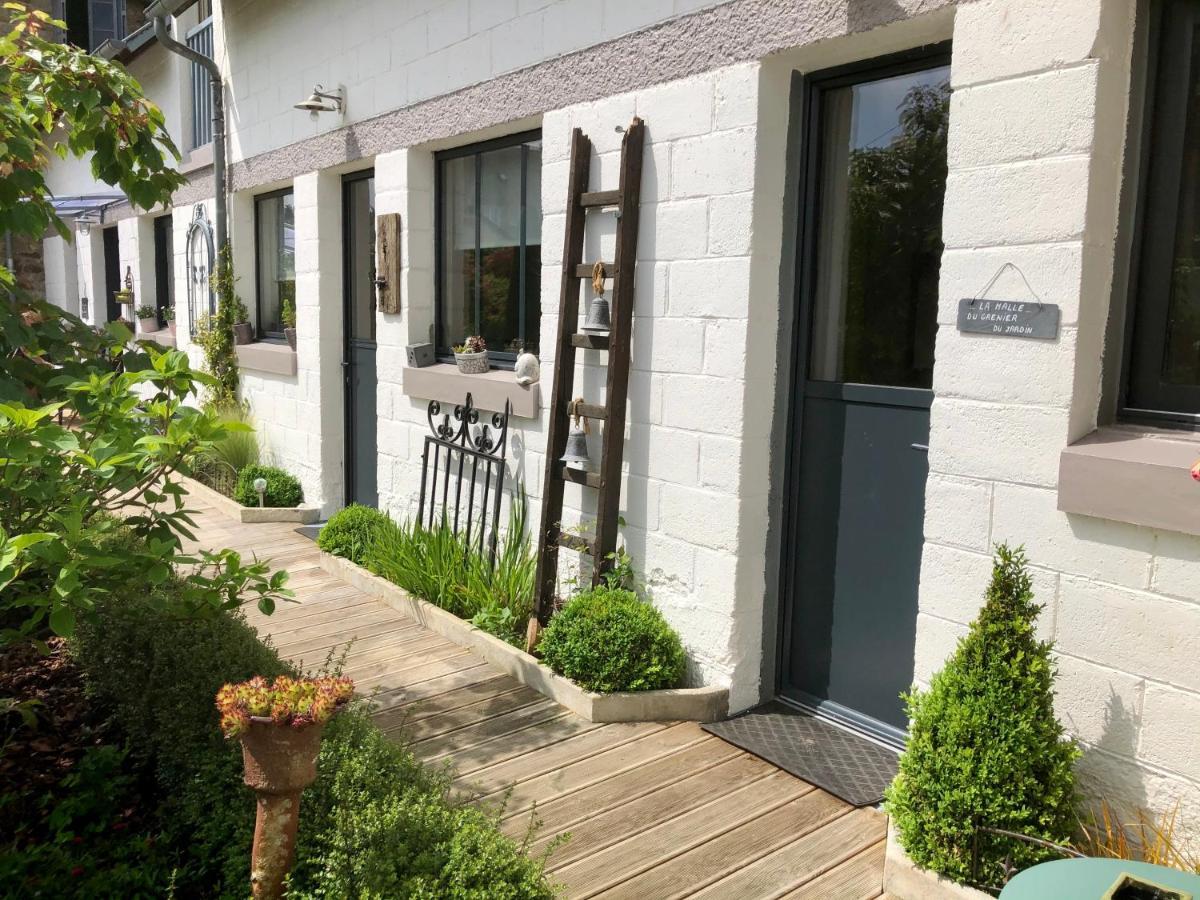 Le Grenier Du Jardin Bed & Breakfast Pontorson Exterior photo